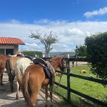 Gravata Flat No Condominio Monte Castelo Melhor Localizacao , Wi-Fi, Sky E Ar Ngoại thất bức ảnh